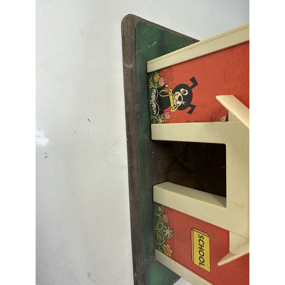 Vintage Fisher-Price #923 Small People School house - school only - Picture 8 of 12